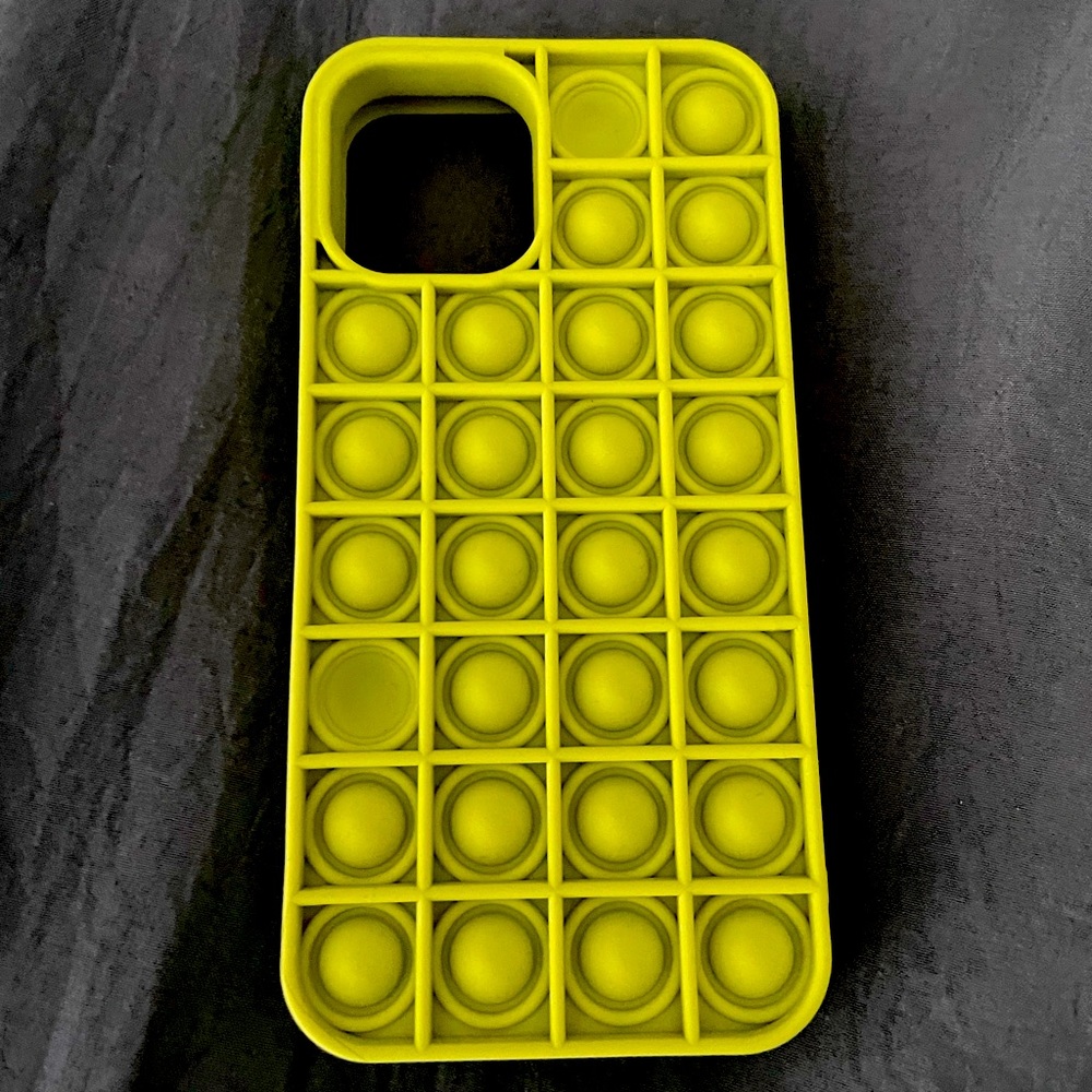IPHONE 12 PHONE CASE POP FIDGET GREEN COLOR